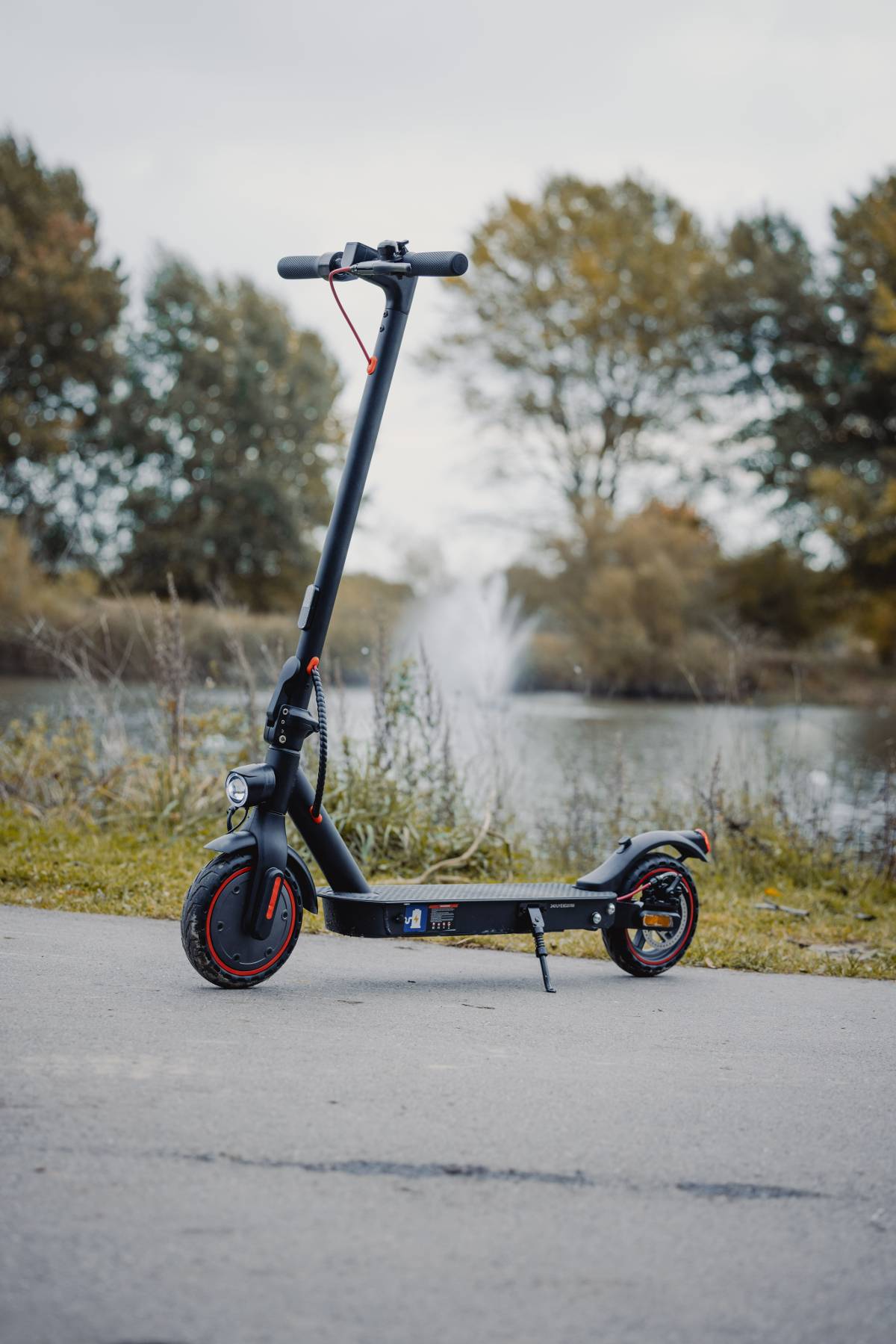 E9D Elsparkcykel (25 km/h)
