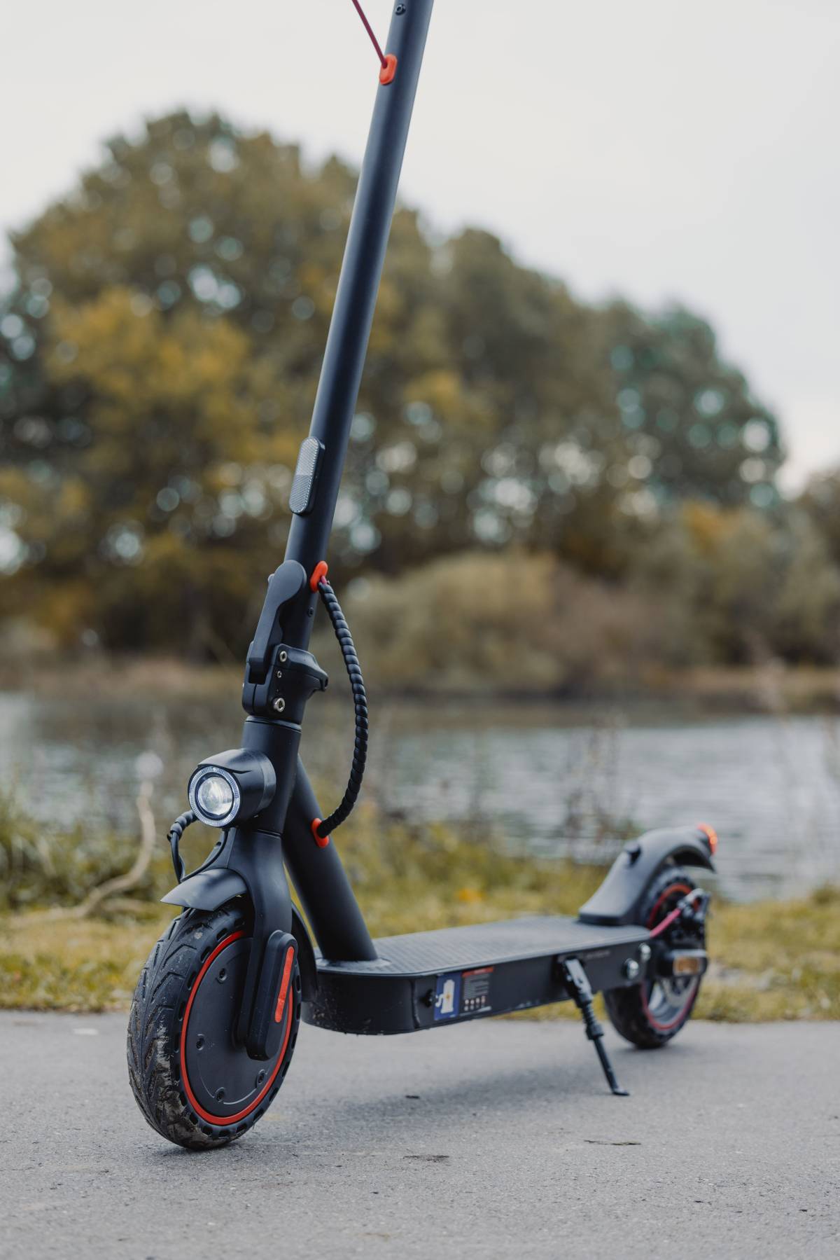 E9D Elsparkcykel (25 km/h)