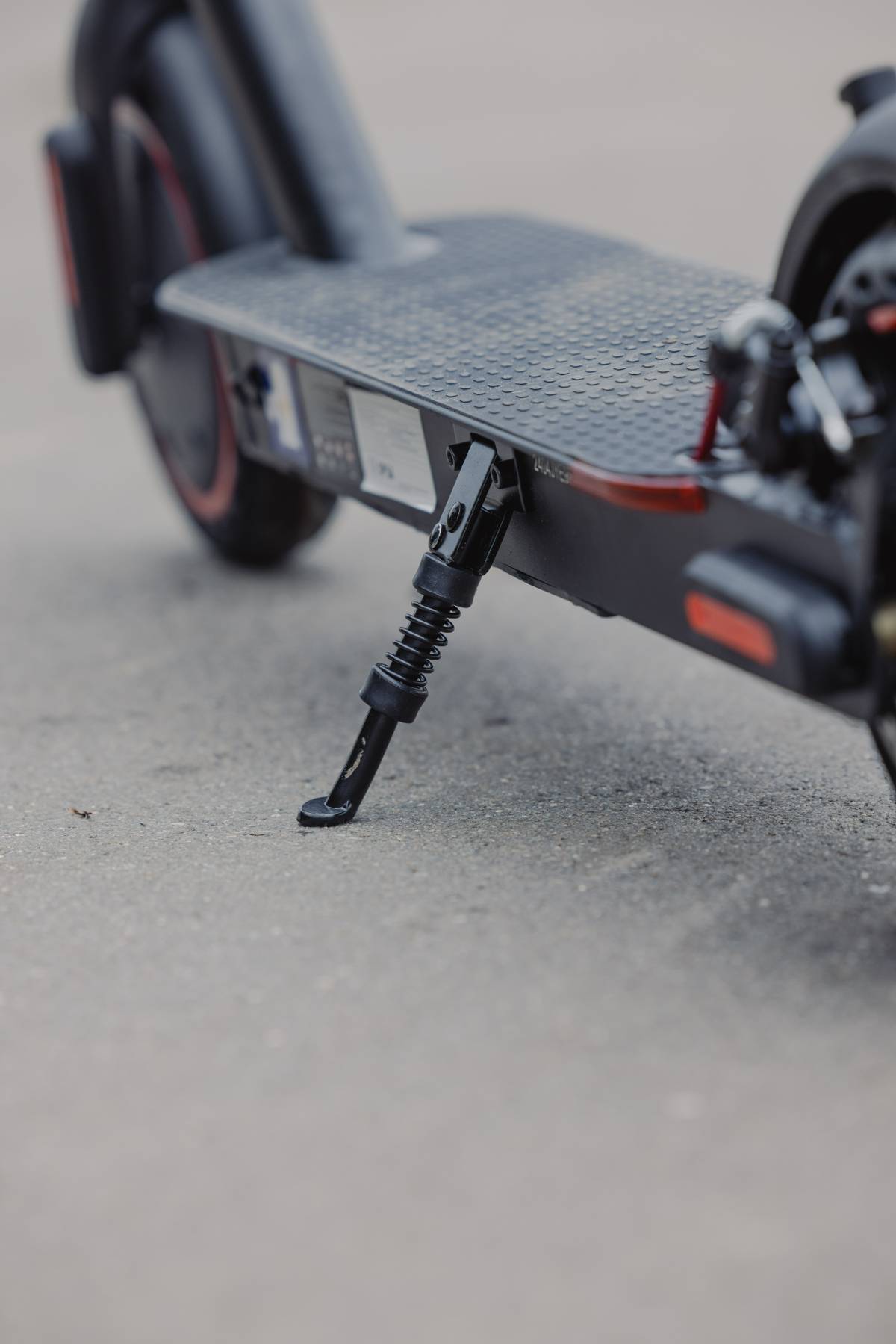 E9 Pro Elsparkcykel (25 km/h)