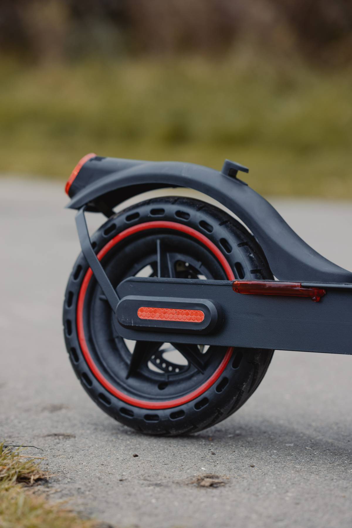 E9 Pro Elsparkcykel (25 km/h)